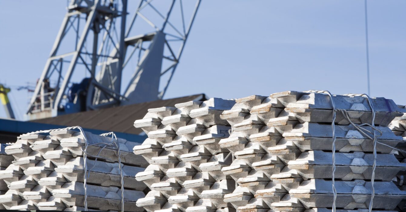 Aluminum alloy ingot-min Aluminum alloy ingot-min